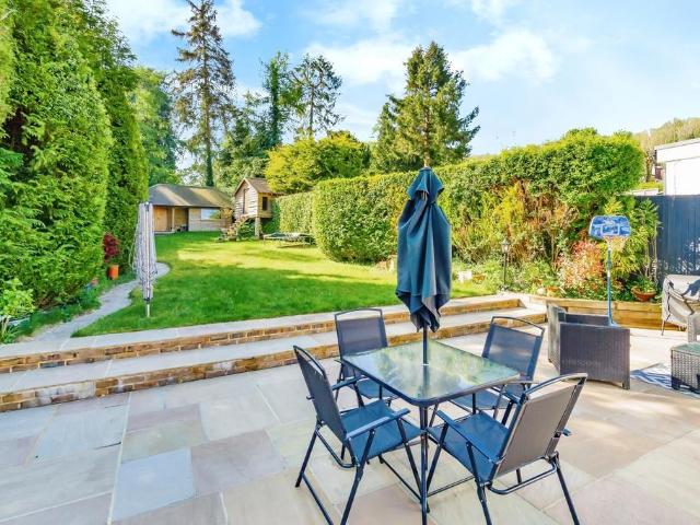 3 bedroom bungalow for sale
