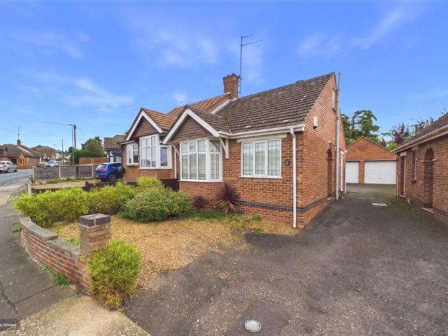 3 bedroom bungalow for sale