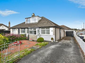 3 bedroom bungalow for sale