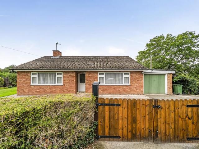 3 bedroom bungalow for sale