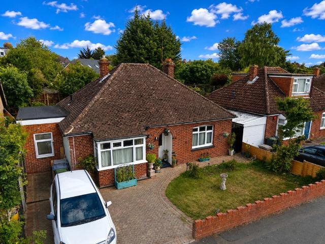3 bedroom bungalow for sale