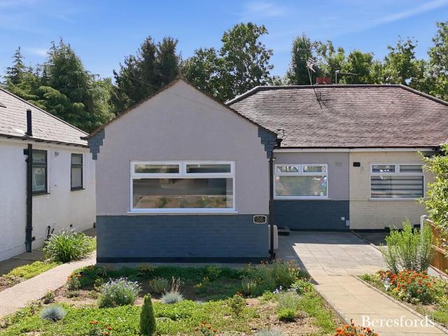 3 bedroom bungalow for sale