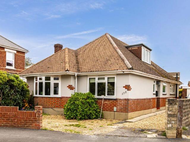 3 bedroom bungalow for sale