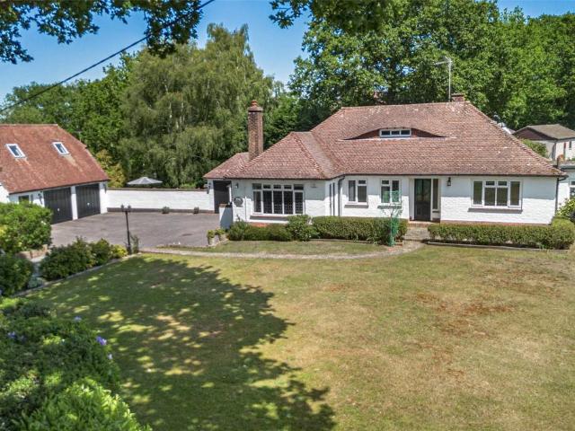 3 bedroom bungalow for sale