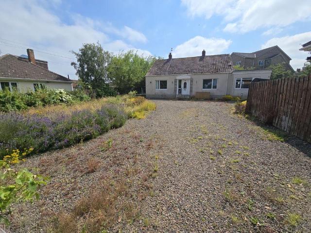 3 bedroom bungalow for sale