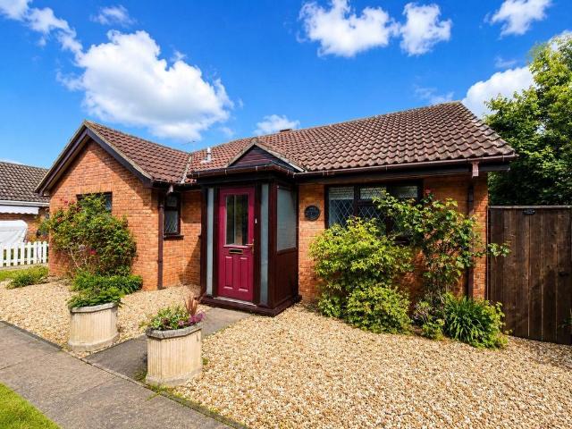 3 bedroom bungalow for sale