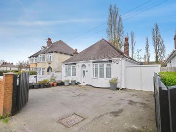 3 bedroom bungalow for sale