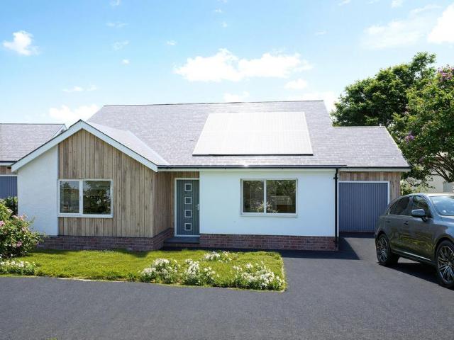 3 bedroom bungalow for sale