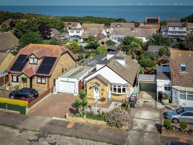 3 bedroom bungalow for sale