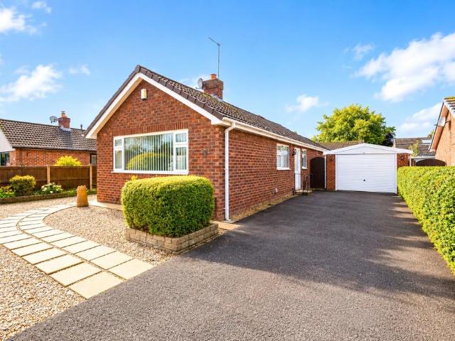 3 bedroom bungalow for sale