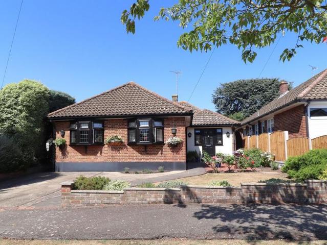 3 bedroom bungalow for sale