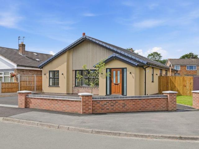 3 bedroom bungalow for sale