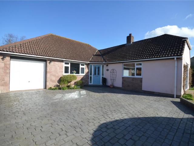 3 bedroom bungalow for sale