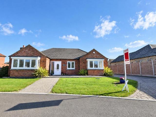 3 bedroom bungalow for sale