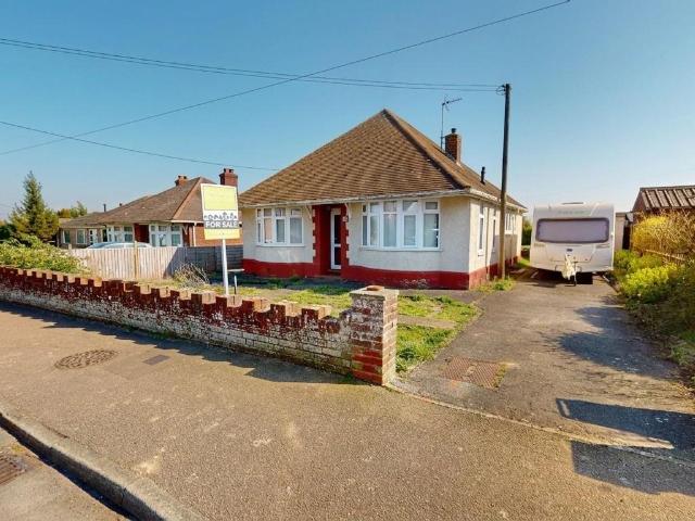 3 bedroom bungalow for sale