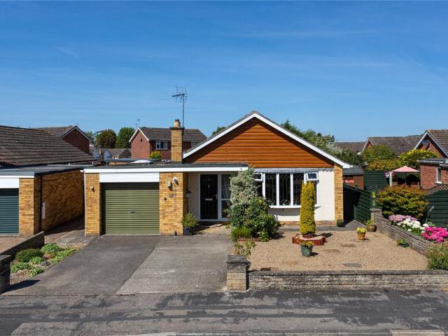 3 bedroom bungalow for sale