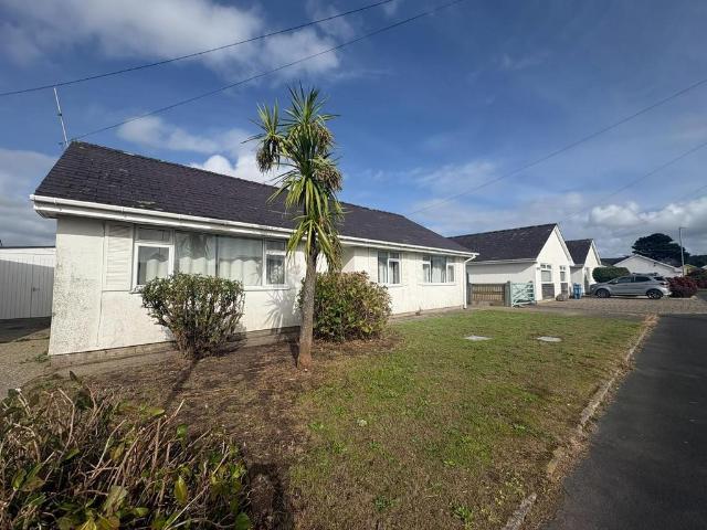 3 bedroom bungalow for sale