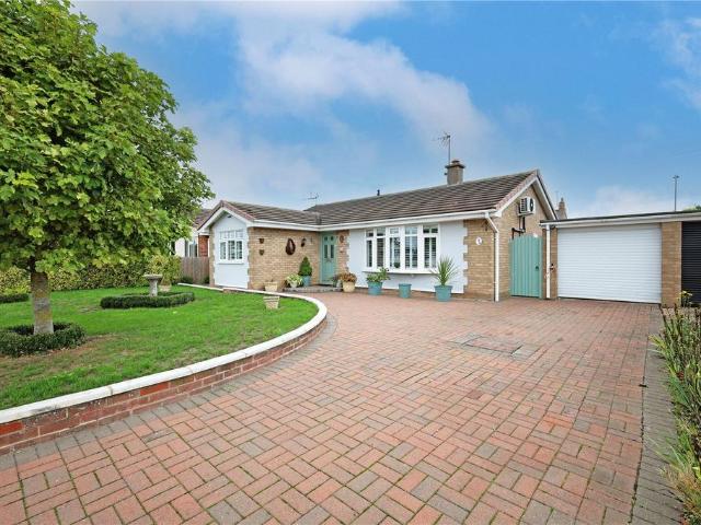 3 bedroom bungalow for sale