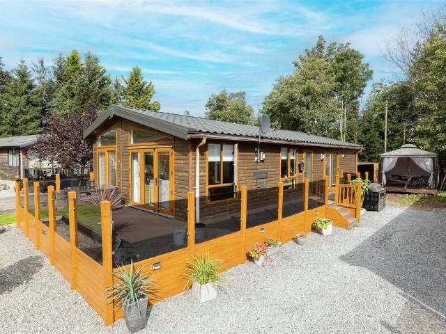 3 bedroom bungalow for sale