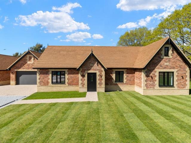 3 bedroom bungalow for sale