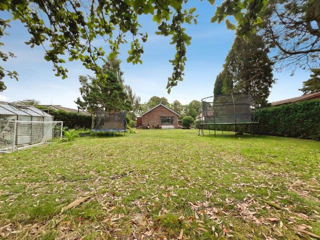 3 bedroom bungalow for sale