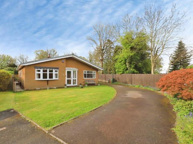 3 bedroom bungalow for sale