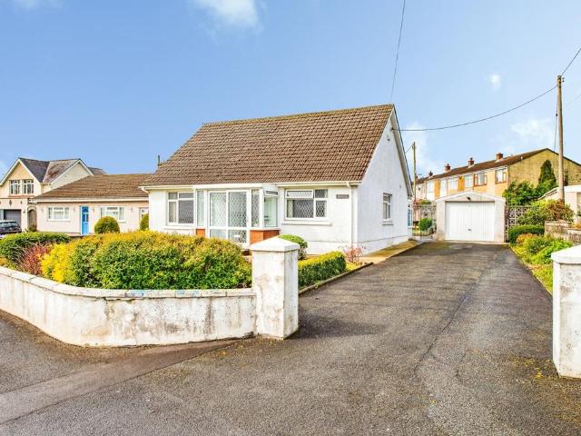 3 bedroom bungalow for sale