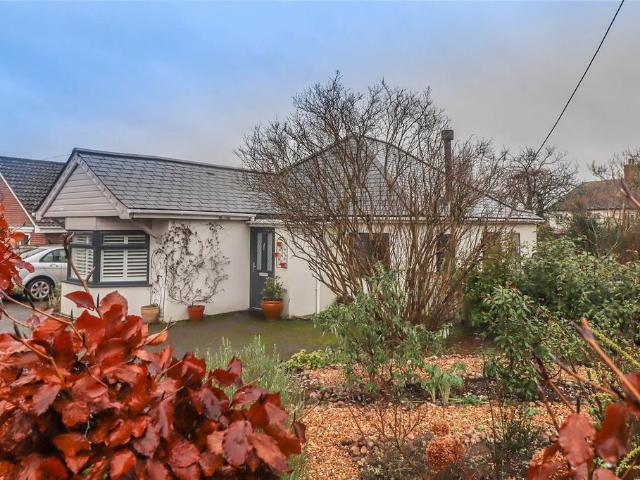3 bedroom bungalow for sale