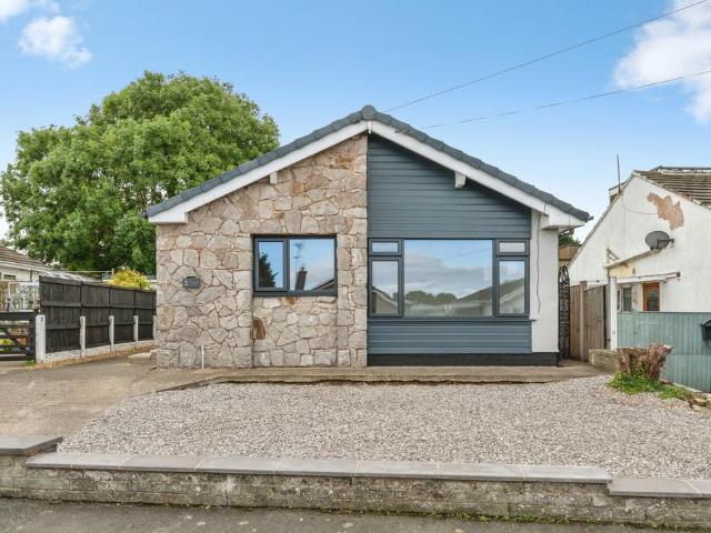 3 bedroom bungalow for sale