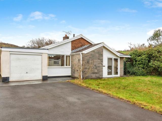 3 bedroom bungalow for sale