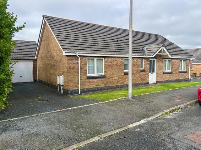 3 bedroom bungalow for sale