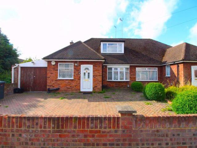 3 bedroom bungalow for sale