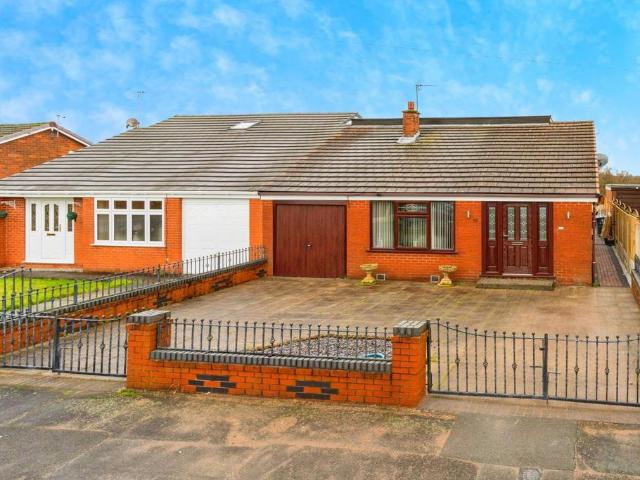 3 bedroom bungalow for sale