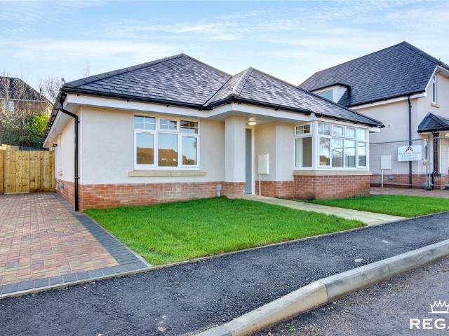 3 bedroom bungalow for sale