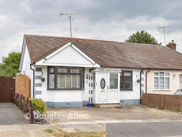 3 bedroom bungalow for sale