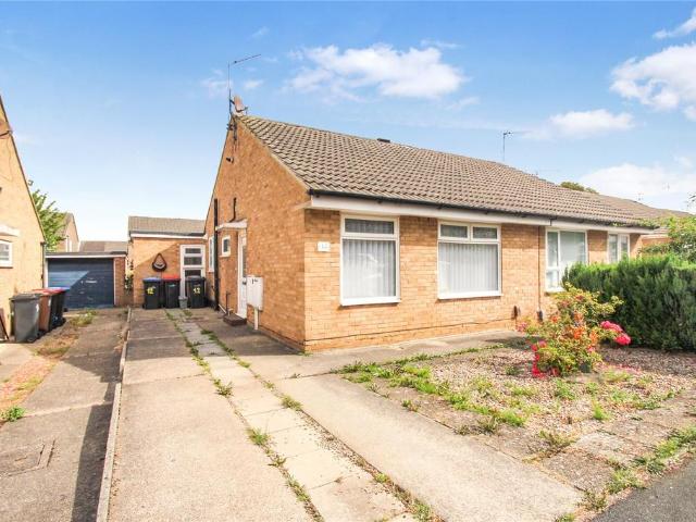 3 bedroom semi detached bungalow for sale