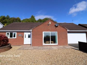 3 bedroom bungalow for sale