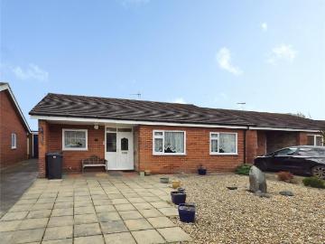 3 bedroom bungalow for sale