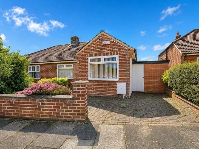 3 bedroom bungalow for sale