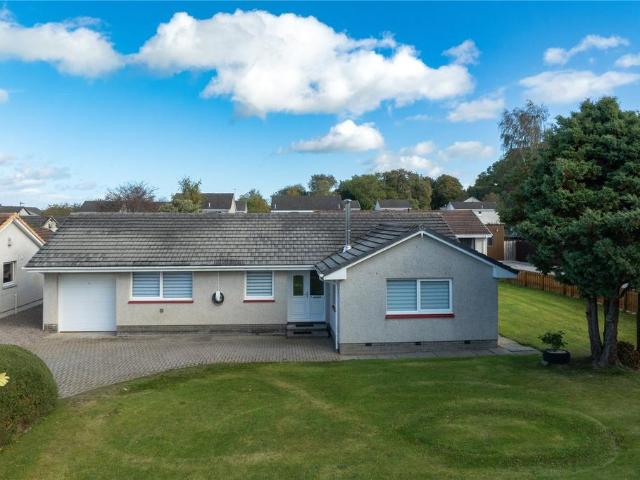 3 bedroom bungalow for sale