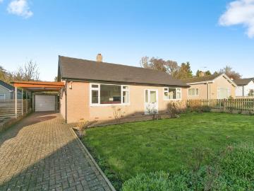 3 bedroom bungalow for sale