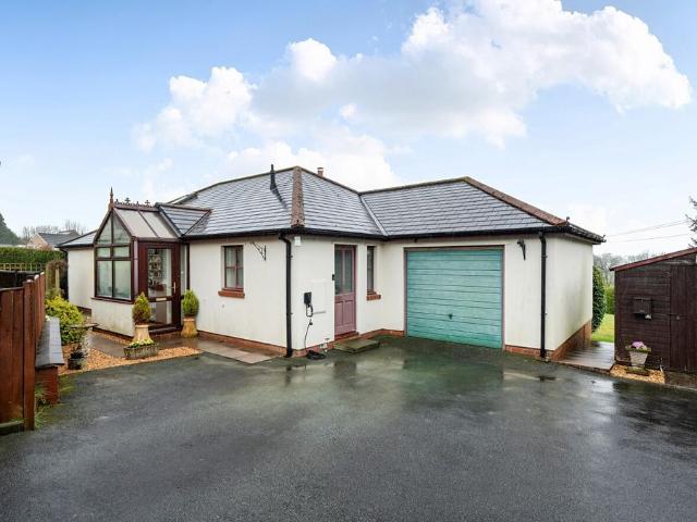 3 bedroom bungalow for sale