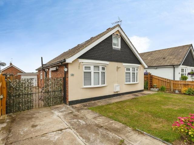 3 bedroom bungalow for sale