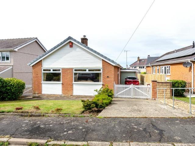 3 bedroom bungalow for sale