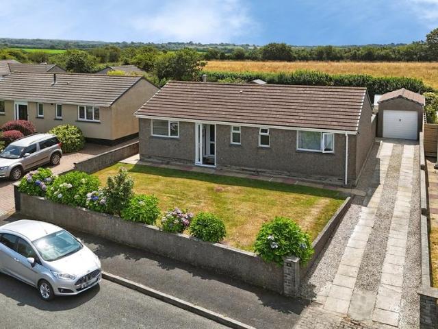 3 bedroom bungalow for sale