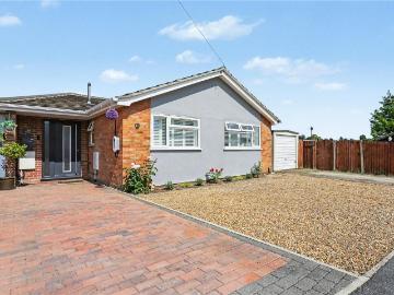 3 bedroom bungalow for sale