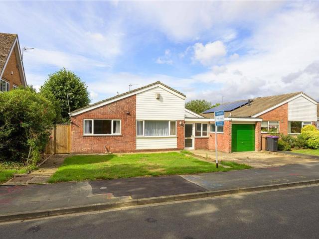 3 bedroom bungalow for sale
