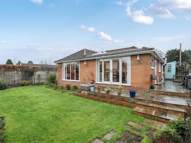 3 bedroom bungalow for sale