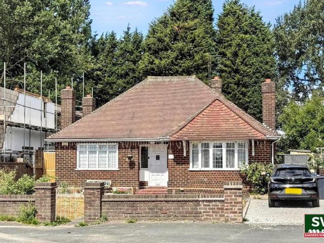 3 bedroom bungalow for sale