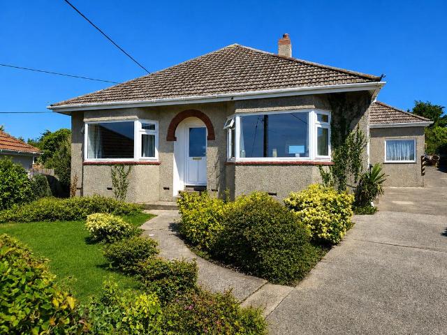 3 bedroom bungalow for sale